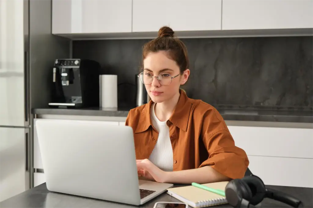 Top Work from Home Jobs for Women to Earn a Stable Income